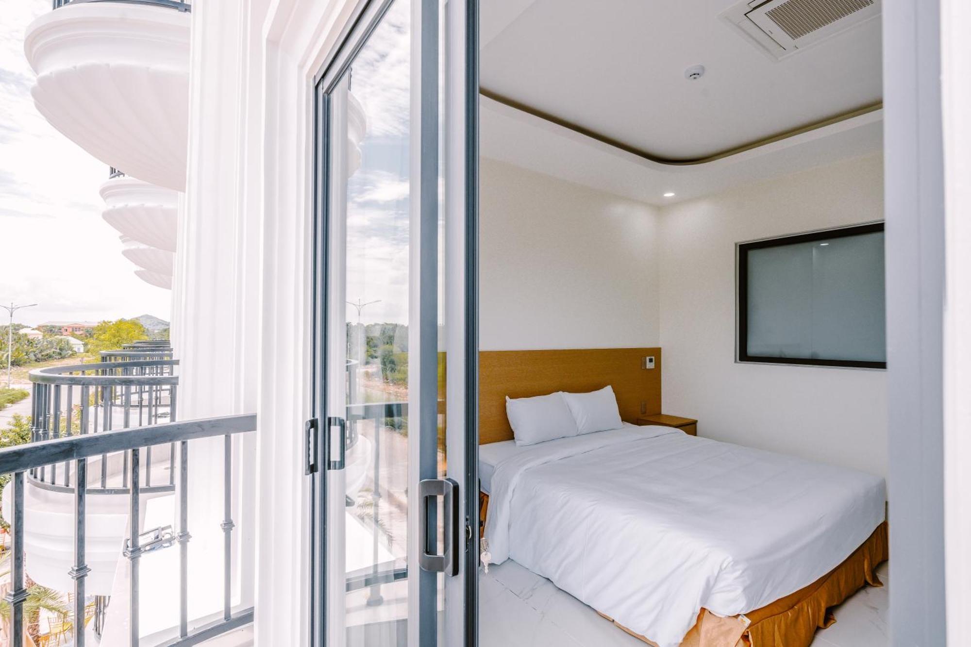 Sunrise Hotel 河仙 外观 照片