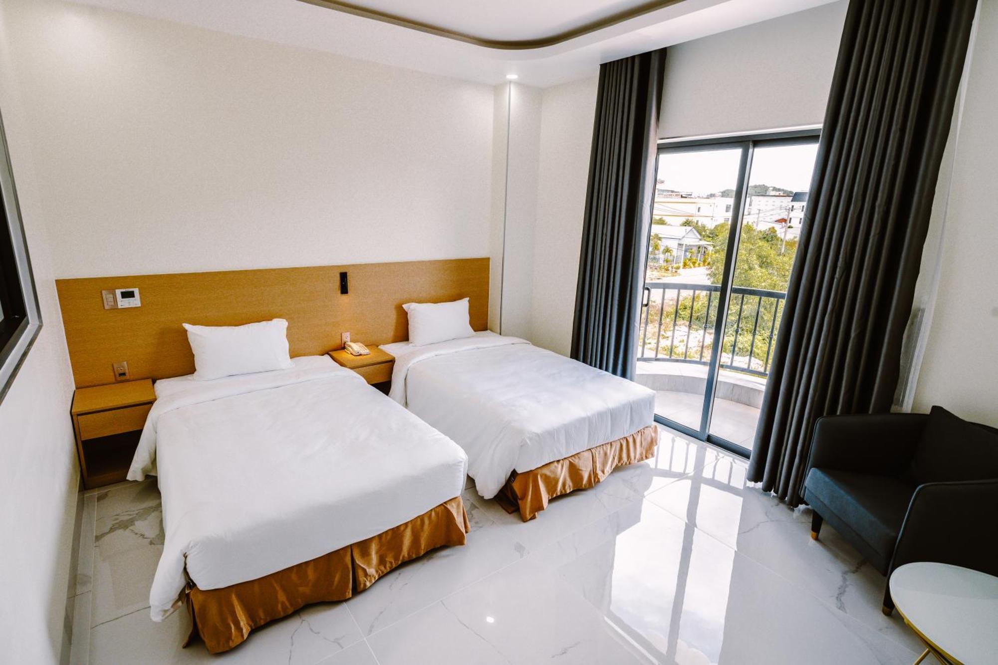 Sunrise Hotel 河仙 外观 照片