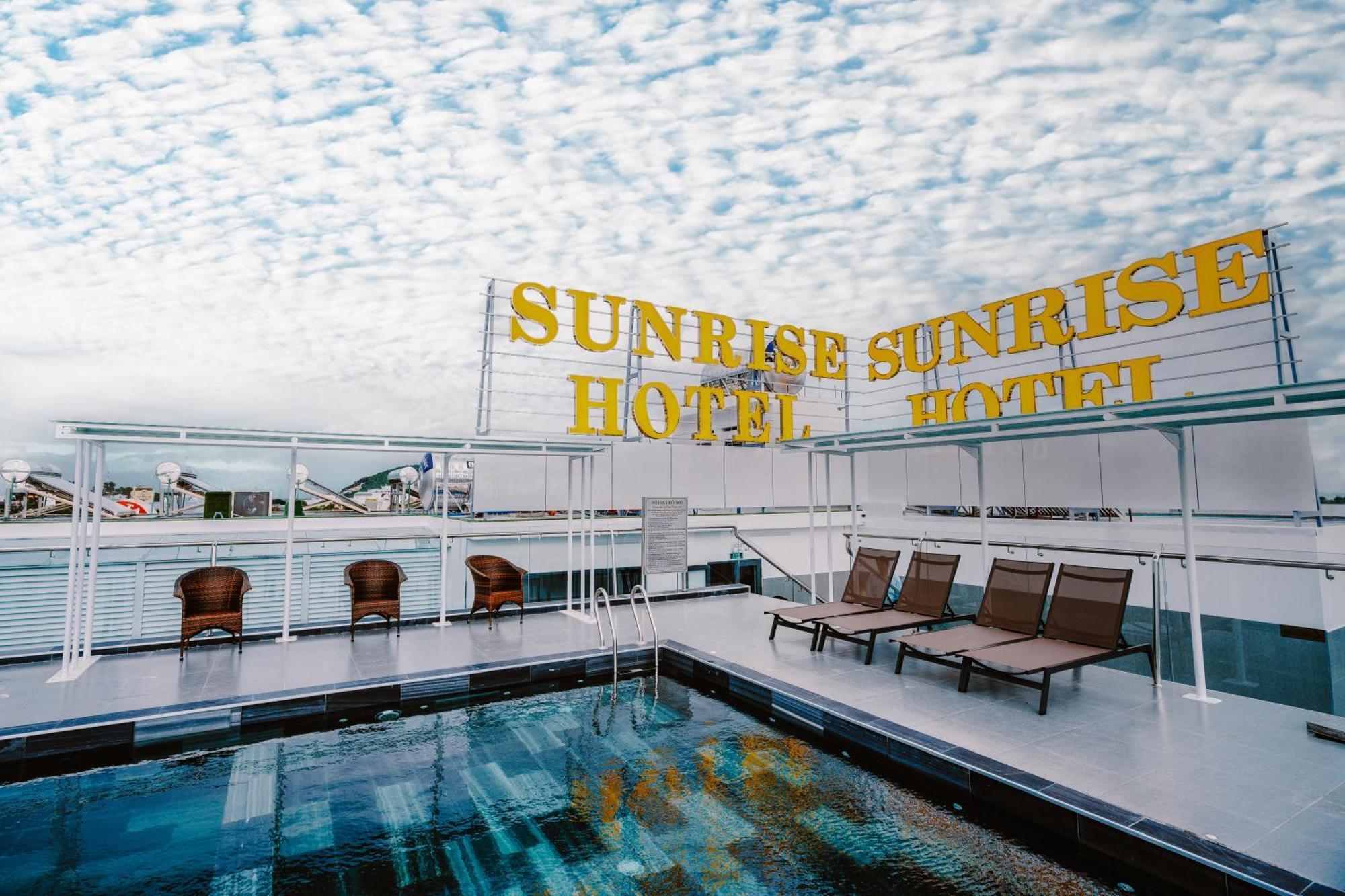 Sunrise Hotel 河仙 外观 照片
